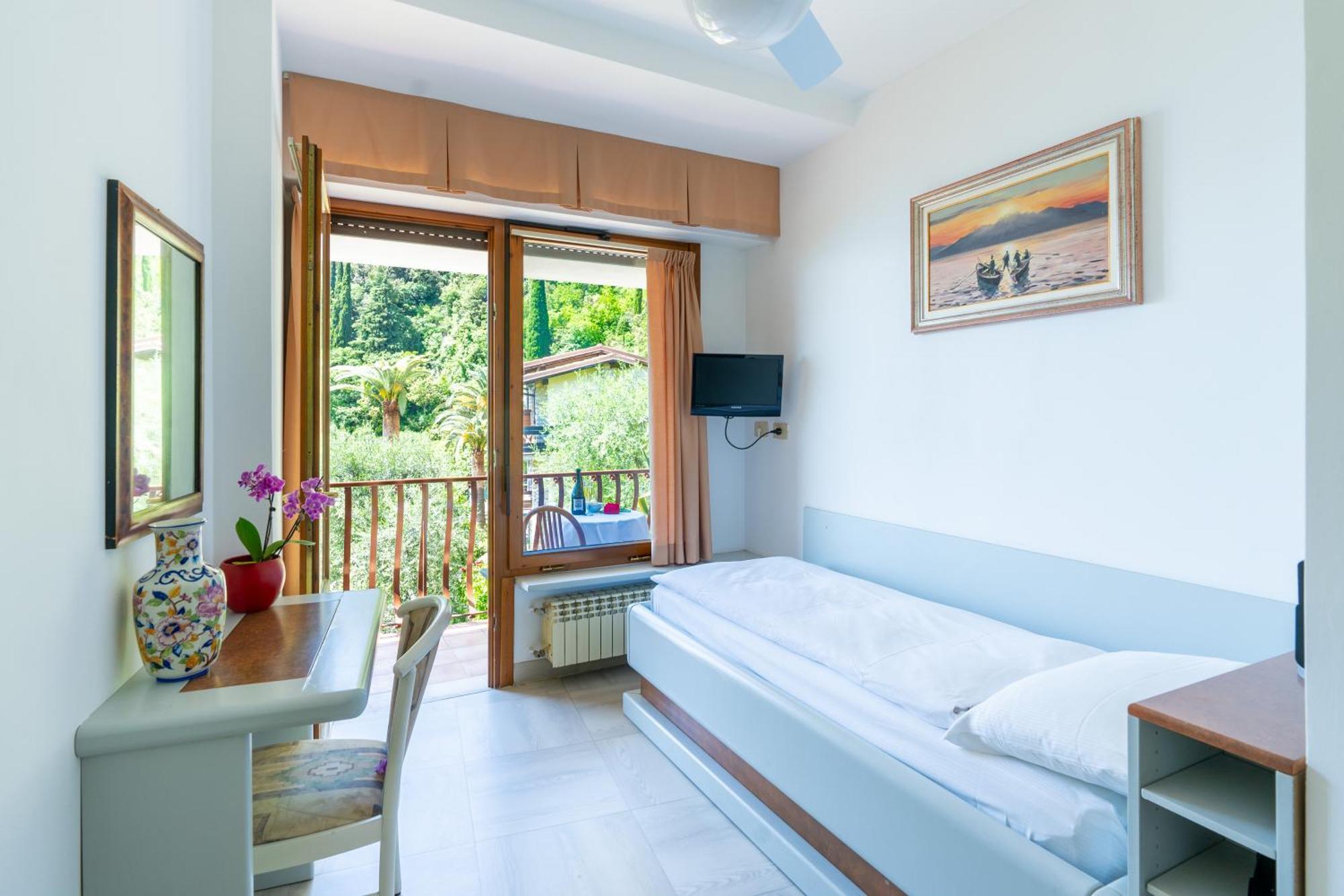 Hotel Forbisicle Тіньяле Екстер'єр фото