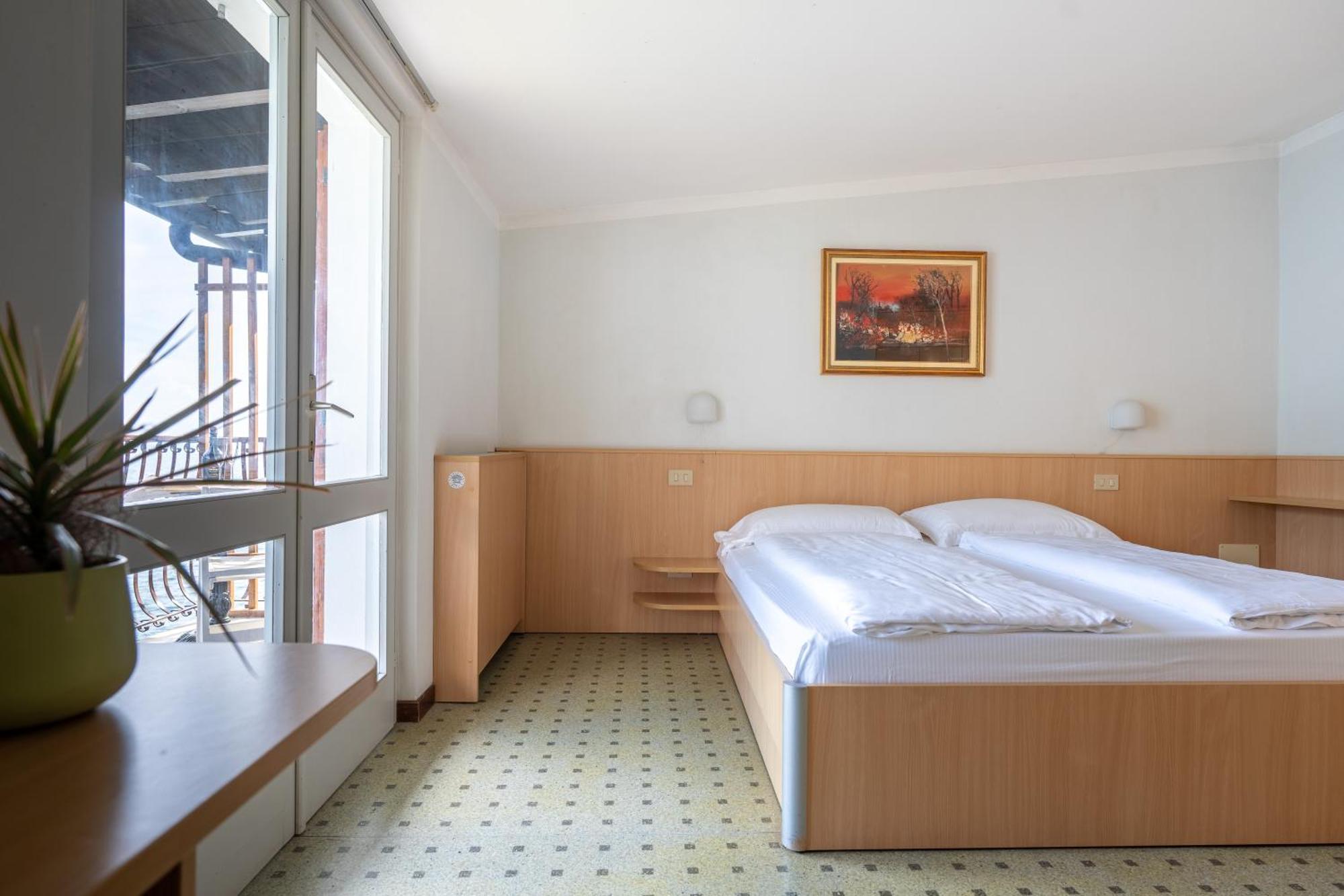 Hotel Forbisicle Тіньяле Екстер'єр фото